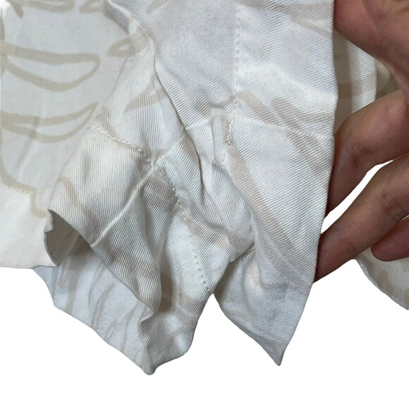 Welcome to my closet! - Picture 5 of 9